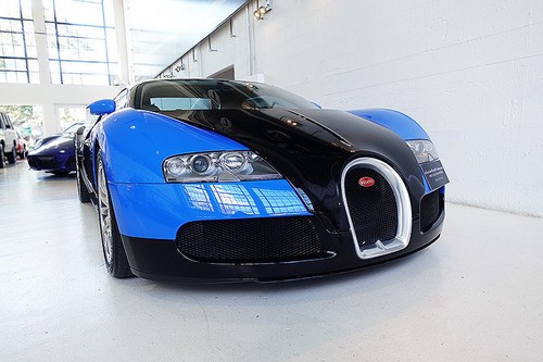 2008 Bugatti Veyron, No. 142 of just 450 cars produced, stunning! In vendita