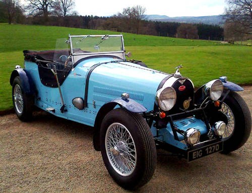 1974 Bugatti Teal Hand made Replica. VENDU