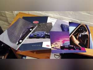 0000 bugatti eb18 3 chirion coupe saloon press pack with photos For Sale (picture 1 of 3)