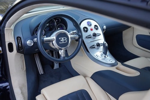 2007 Bugatti Veyron - 3