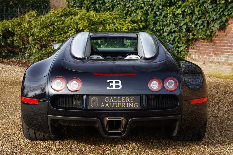 2007 Bugatti Veyron - 4