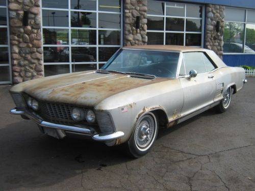1963 Buick Riviera = Project only 19k miles 455 auto Drives  For Sale