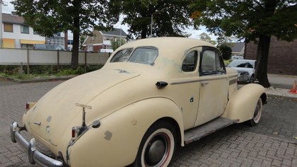 Buick Coupé 1937 "to restore"
