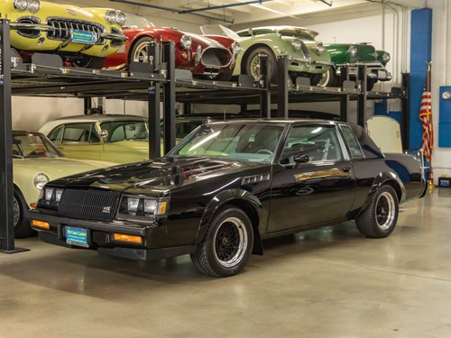1987 Buick Grand National GNX with 21K orig miles VENDUTO