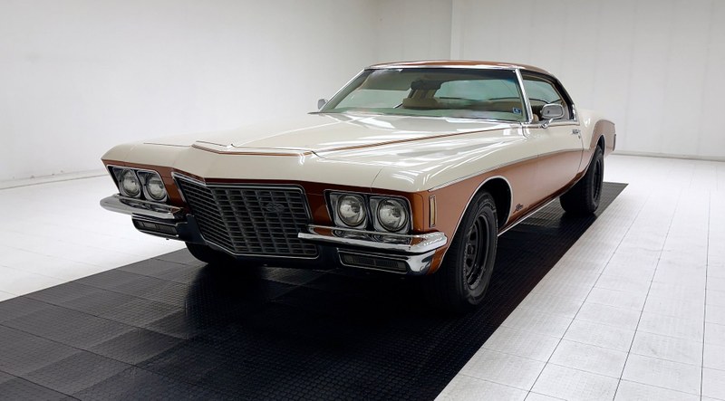 1972 Buick Riviera - 1 1972 Buick Riviera - 1