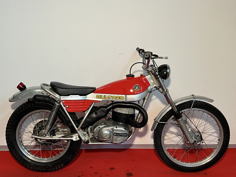 Bultaco Oldtimer Motorräder kaufen - Auktionen und Anzeigen | Car & Classic