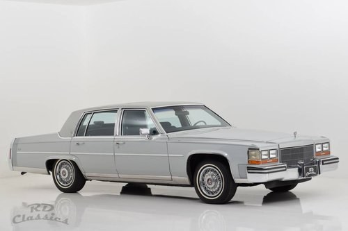1989 Cadillac Brougham Perfekter Original Zustand! In vendita