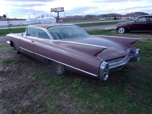 1960 Cadillac Coupe Deville = Most Restored U finish $20.5k In vendita