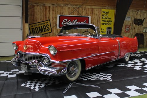 CADILLAC CONVERTIBLE, 1954 For Sale by Auction