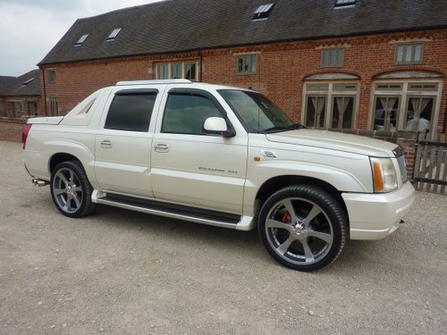 CADILLAC ESCALADE EXT 6LTR V8 2006 68K MILES FROM NEW In vendita