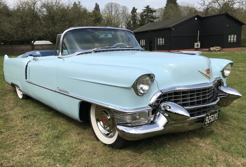 STUNNING 1955 CADILLAC SERIES 62 CONVERTIBLE  For Sale