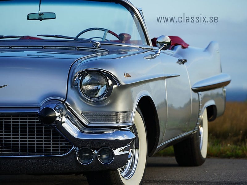 Cadillac Convertible 1957 top restored, like new