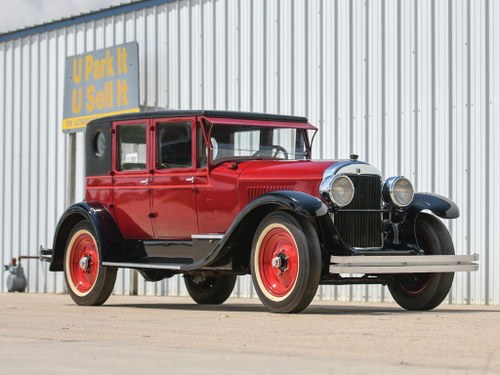1925 Cadillac Model V63 Five-Passenger Sedan  In vendita all'asta
