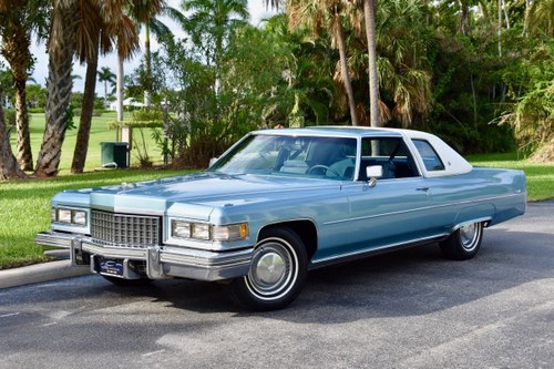 1976 76 Cadillac Coupe Deville 20,000 miles, fully serviced  In vendita