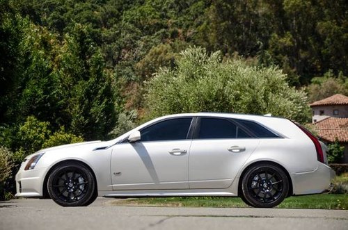 2011 Cadillac CTS-V Sport Wagon Fast 630-HP Rare  $43.9k In vendita