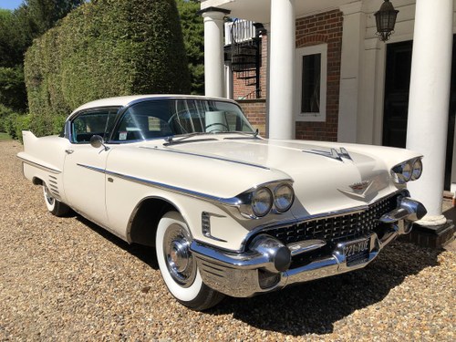 1958 Cadillac Coupe - Low Milage - Stunning Car In vendita