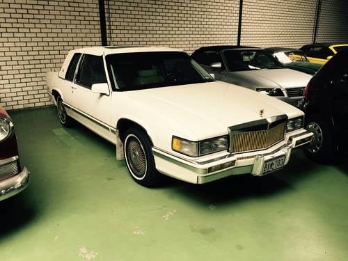 Cadillac Coupe Deville 1991 4.9 Liter V8 with 94K Full Optio Te koop