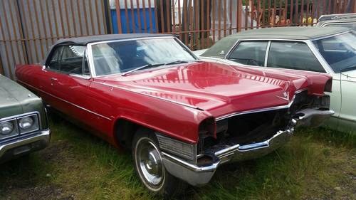 Cadillac convertable red 1965 For Sale