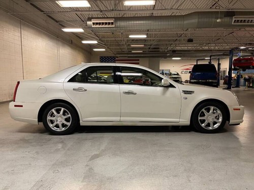 2011 Cadillac STS V6 Luxury 4 Door Sedan Ivory $14.7k In vendita