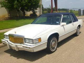 1992 Cadillac Coupe DeVille clean driver Ivory(~)Blue $12.9k In vendita