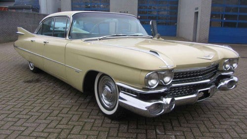 1959 Cadillac Deville - 3