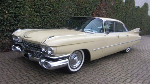 1959 Cadillac Deville - 5