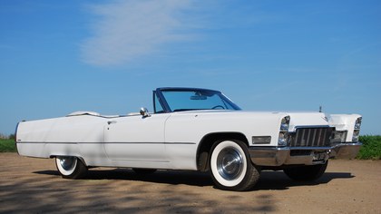 1968 Cadillac convertible wedding car