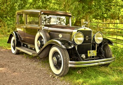 1930 Cadillac 353 V8 Town Sedan
