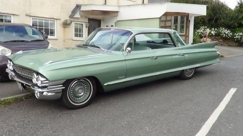 1961 Cadillac Sedan de Ville 4 Window