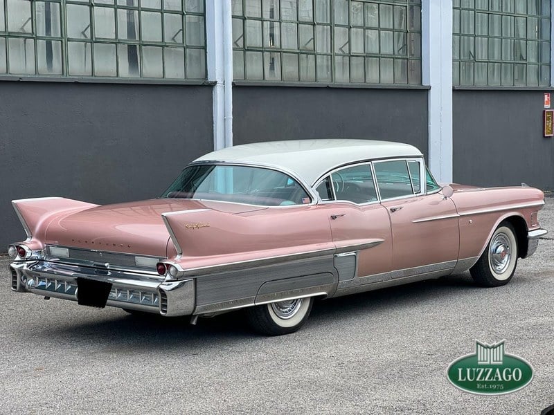 1958 Cadillac Fleetwood - 4