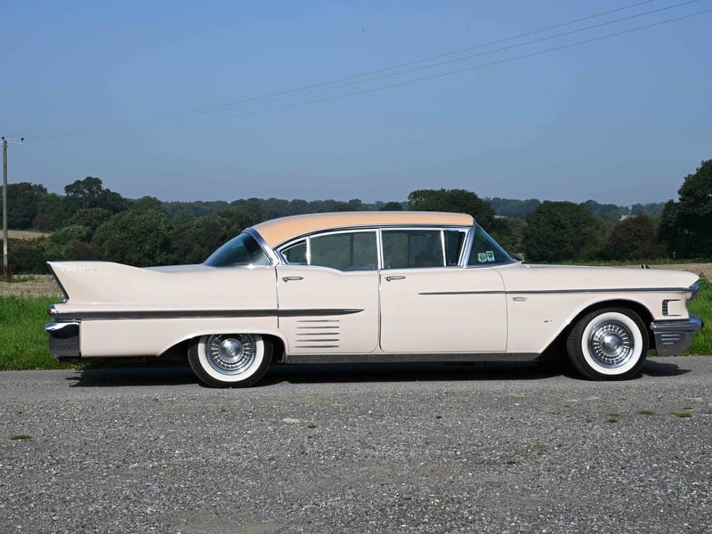 1958 LHD Cadillac Sedan deville