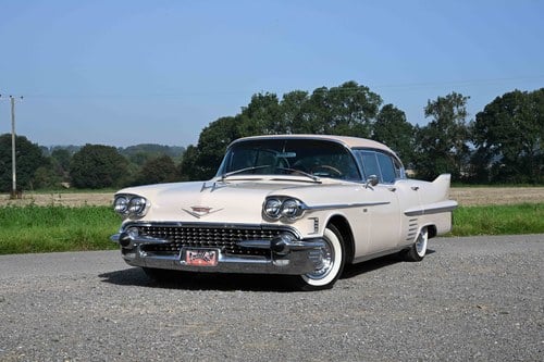 1958 Cadillac Deville - 9
