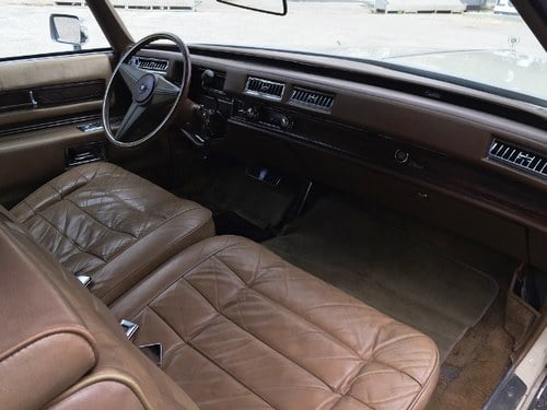 1976 Cadillac Eldorado Cabriolet - 8