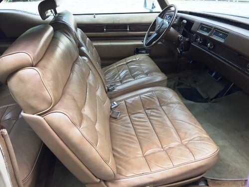 1976 Cadillac Eldorado Cabriolet - 9