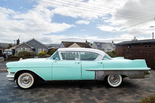 1957 Cadillac Fleetwood - 2