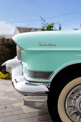 1957 Cadillac Fleetwood - 8