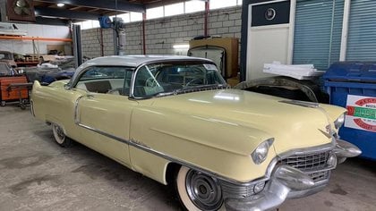 Cadillac Series 62 for sale