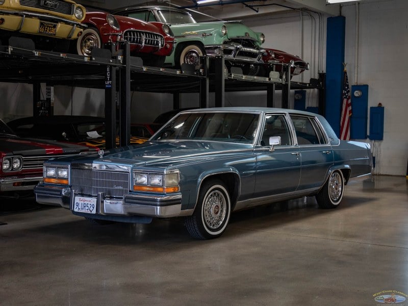 1986 Cadillac Fleetwood Brougham D'Elegance