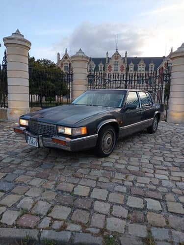 1990 CADILLAC Sedan de Ville 4.5 183ch Kaufen Bei