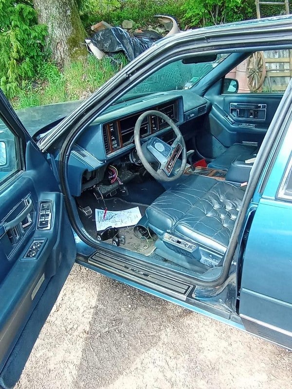 1989 Cadillac Seville - 2 1989 Cadillac Seville - 2