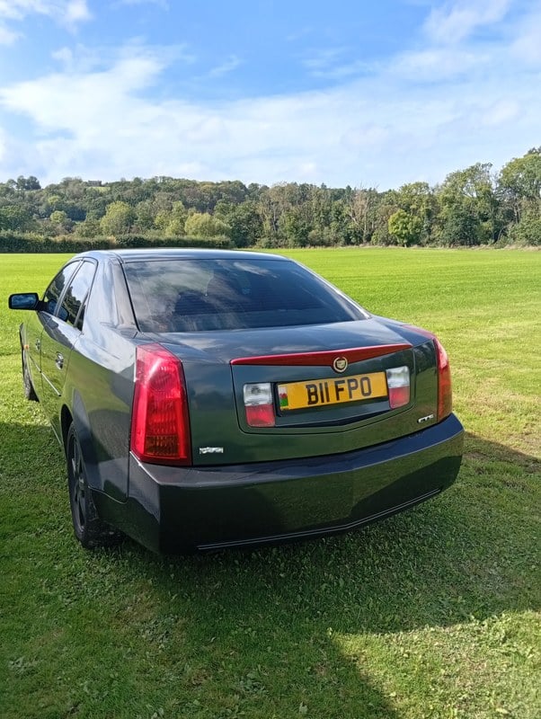 2005 Cadillac CTS - 2 2005 Cadillac CTS - 2
