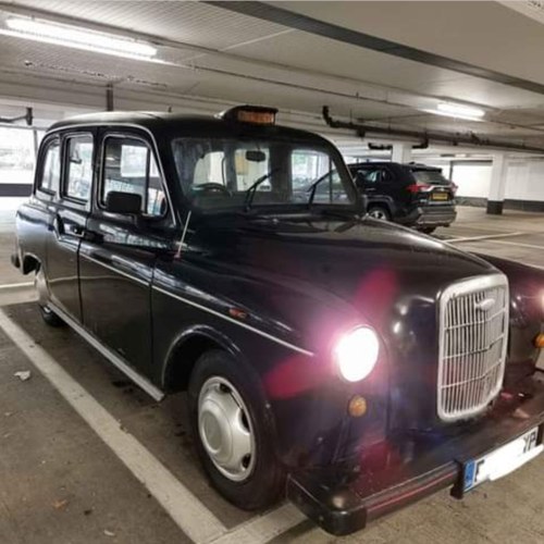 1997 carbodies taxi/hire car