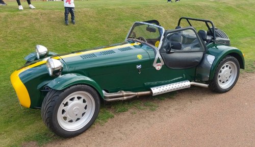 CATERHAM SUPER 7 5 SPEED GREEN/YELLOW 175BHP SIMPLY STUNNING VERKAUFT
