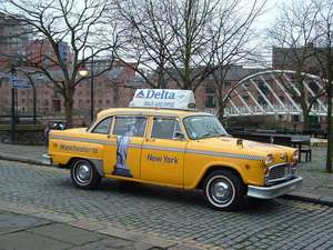 1980 New York Checker yellow taxi cab For Hire (picture 4 of 5)