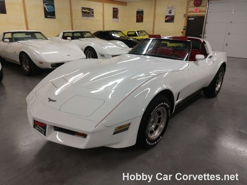 1981 white corvette red interior for sale In vendita
