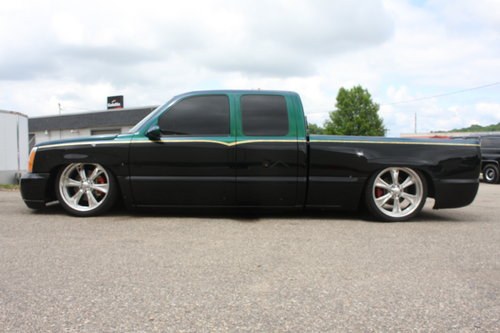 Fully Custom inside and out!! 2001 Chevy Silverado Air ride! For Sale