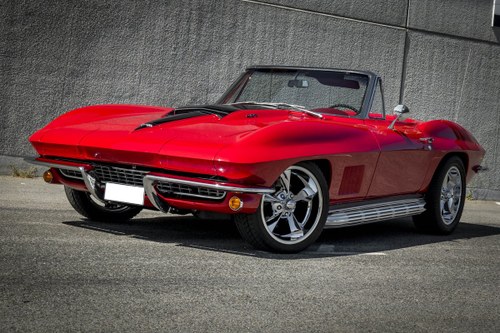 Corvette 1967  L71 427-435 Hkr 4 speed Convertible For Sale