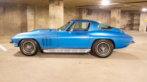 1966 Corvette 427 Coupe = Rare 425-HP Muncie 4-speed $94.9k In vendita