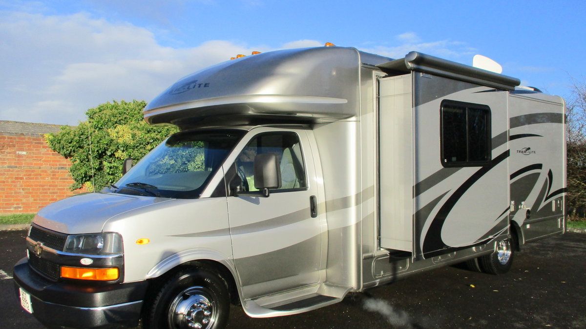Chevy R Vision 2006 Chevrolet R-Vision B-Plus 252 Shadow ed in United Kingdom - For ...