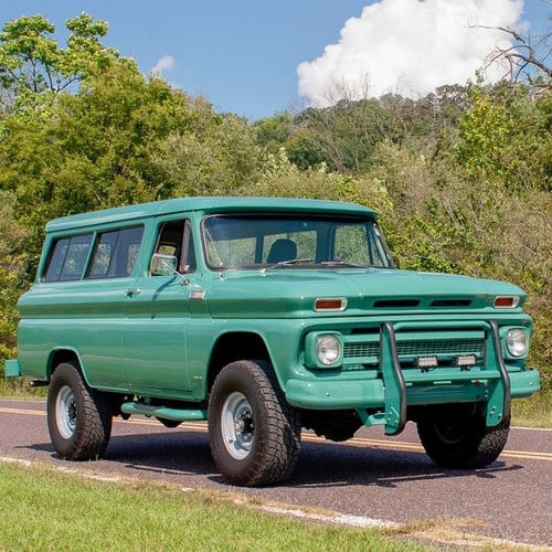1965 Chevrolet Suburban 4x4 Fresh 454 Full Restored + AC For Sale